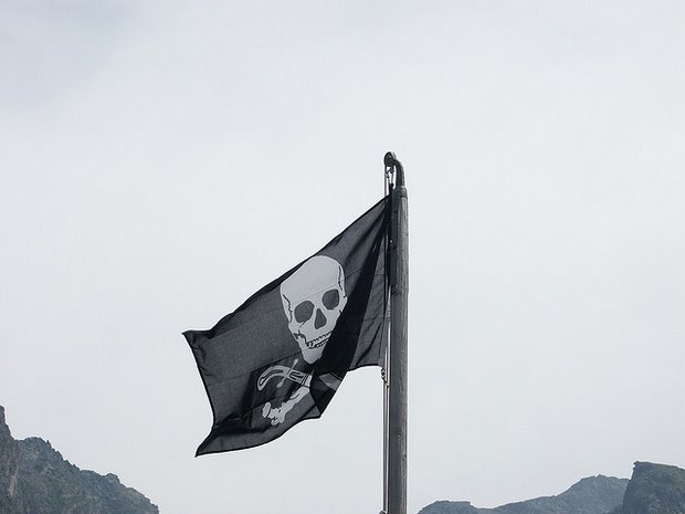 Pirate Flag Pirate Flag, by Olivier Bruchez - Flickr